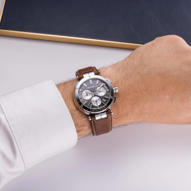 Montre Herbelin Newport Chronographe - Bijouterie Haillot La Seyne Sur Mer 83